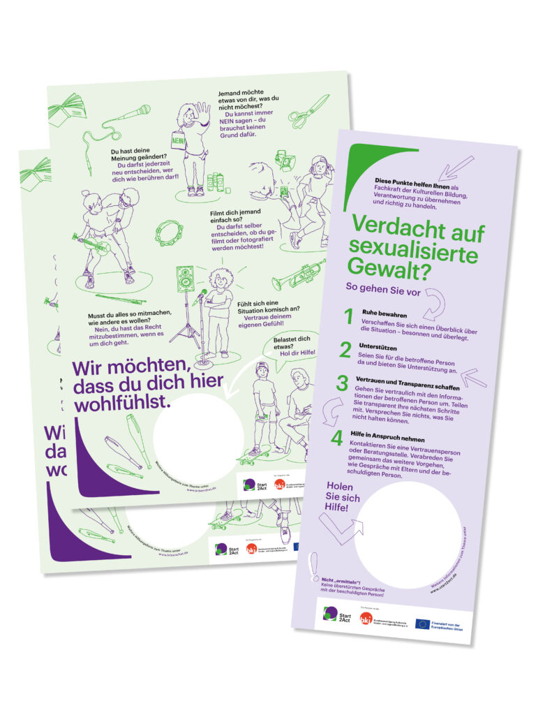 Plakate mit jungen Menschen in ihrer Freizeit und Infos zu sexualisierter Gewalt